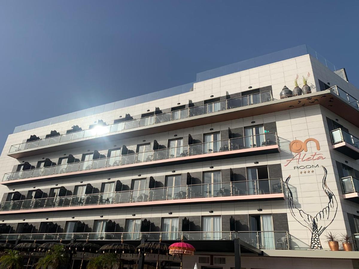On Aleta Room Designed For Adults Almunecar Exterior photo