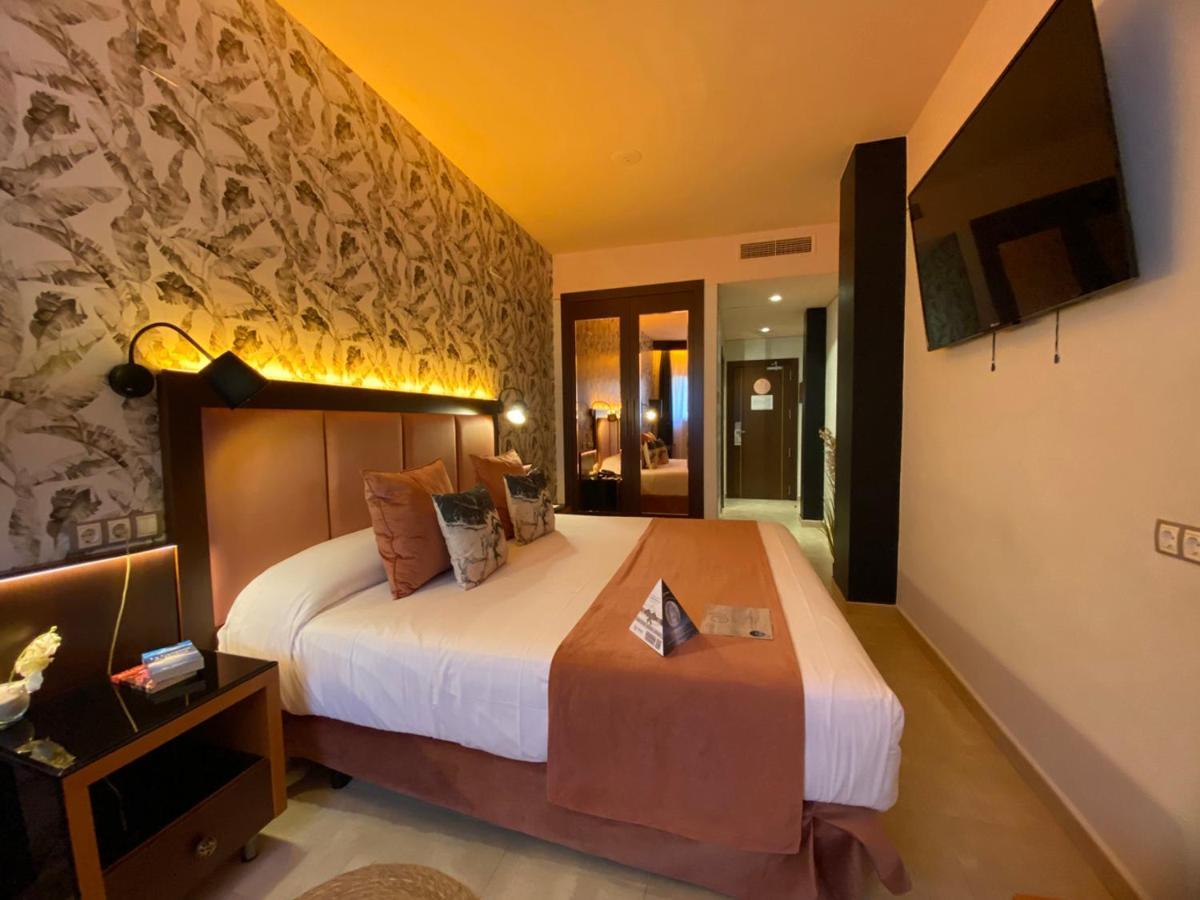 On Aleta Room Designed For Adults Almunecar Exterior photo