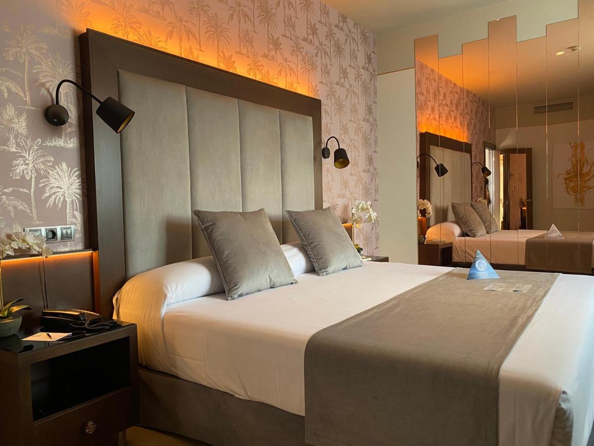On Aleta Room Designed For Adults Almunecar Exterior photo